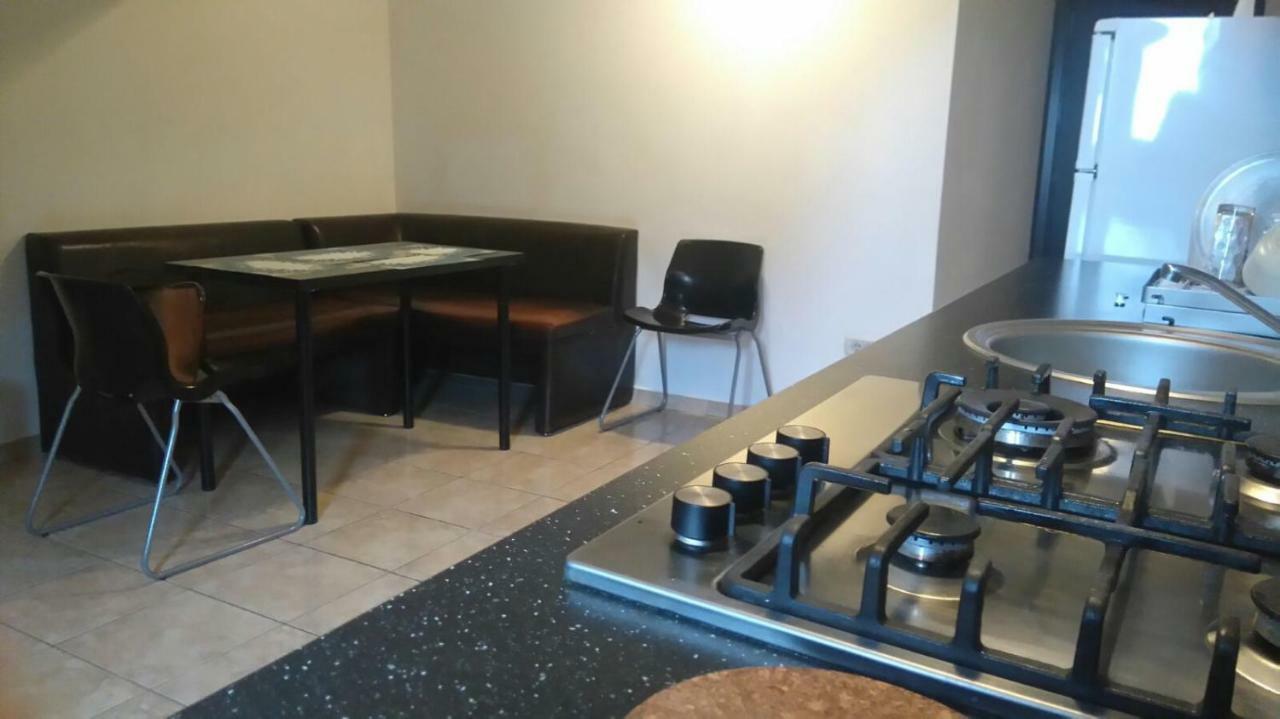 Alexander Apartment ブカレスト エクステリア 写真